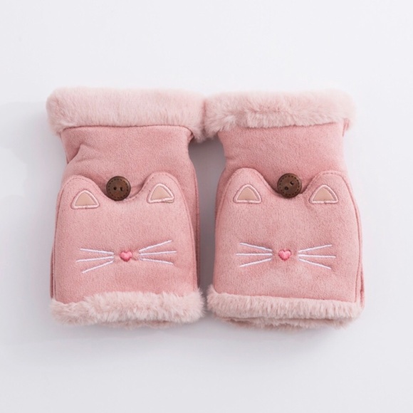 Accessories - Kitty Button Gloves